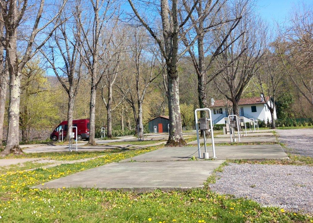 Area de autocaravanas del Frontón - Foto 4