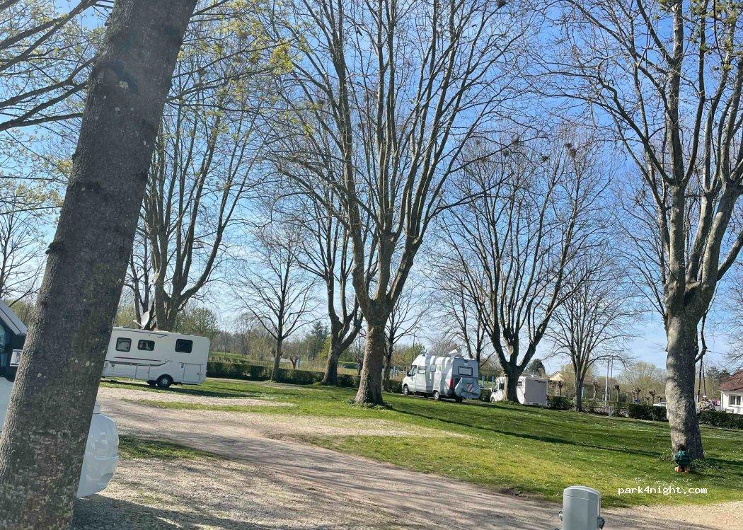 CAMPING-CAR PARK Seurre - Foto 5
