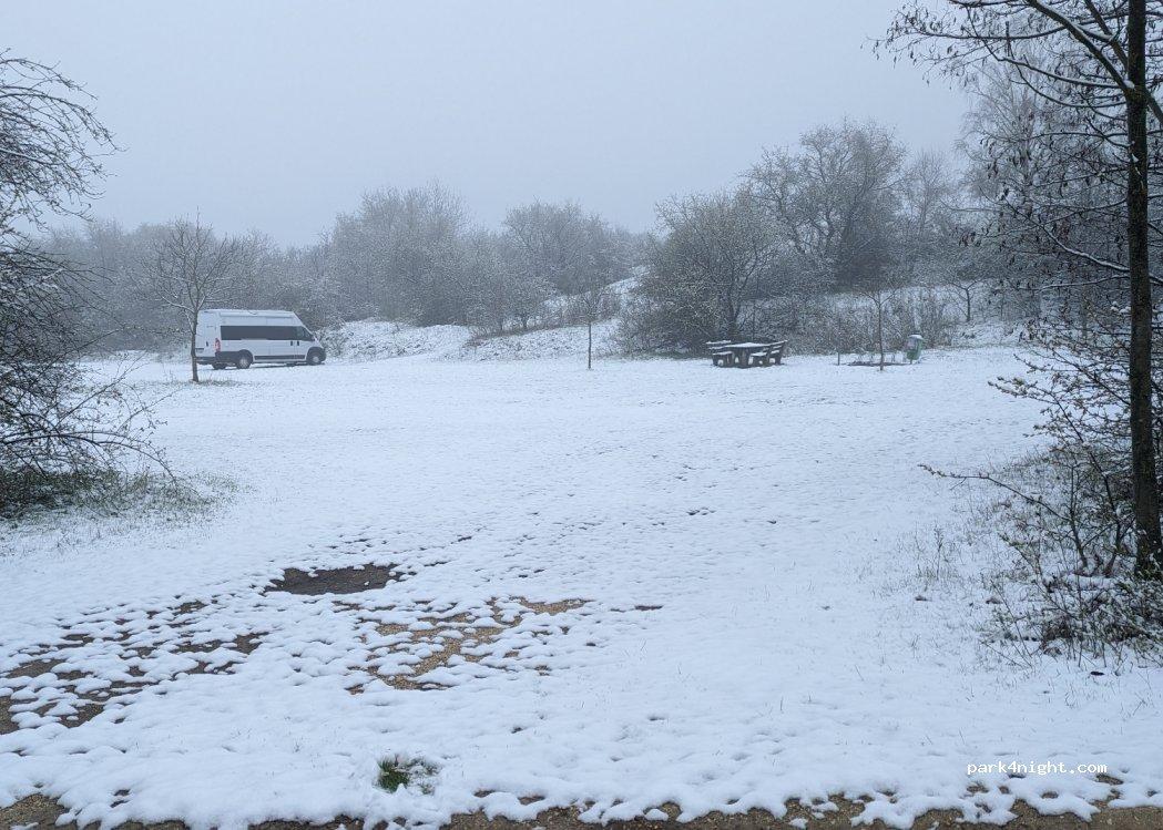 Reisemobil Stellplatz Burgruine - Foto 2