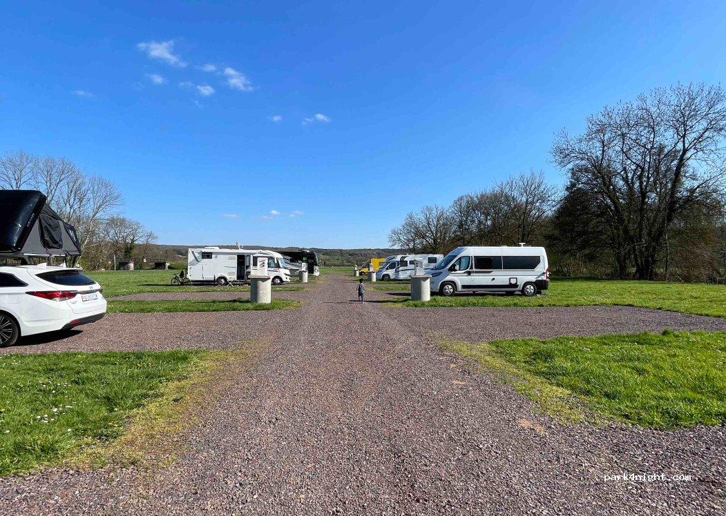 Terrain pour Camping-Cars Marina Corre