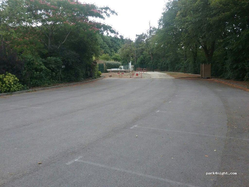 Area autocaravanas La Chapelle sur Edre - Foto 2