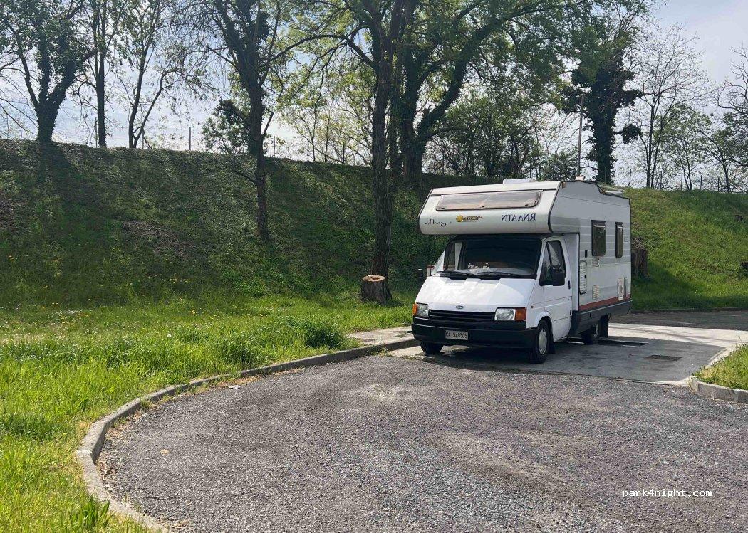 Area Camper Service - A51