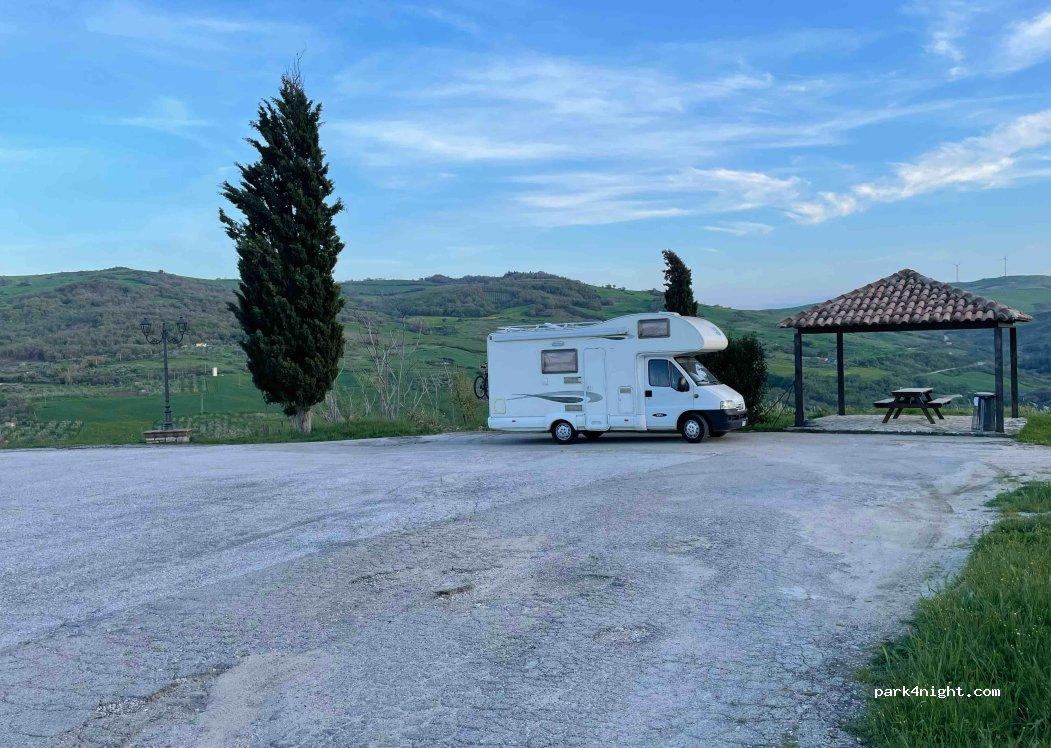 Area Camper Comunale Civitacampomarano - Foto 4