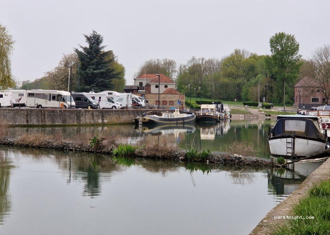 Camperplaats Jachthaven - Foto 5