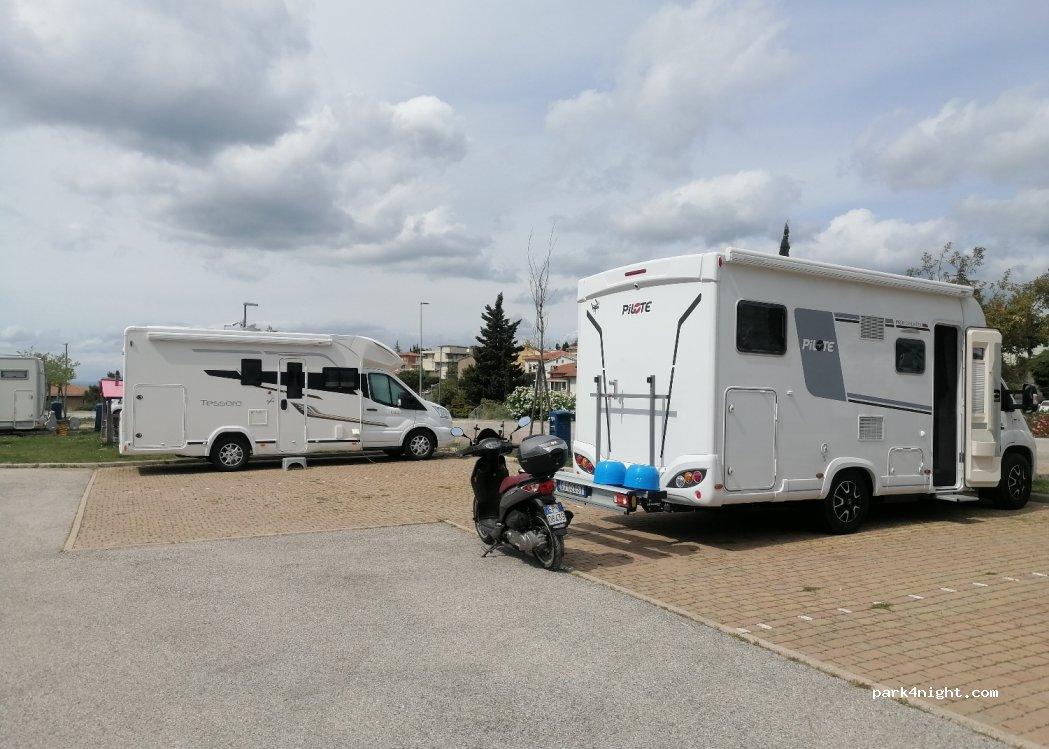 Area Sosta Camper - Pomarance - Foto 5