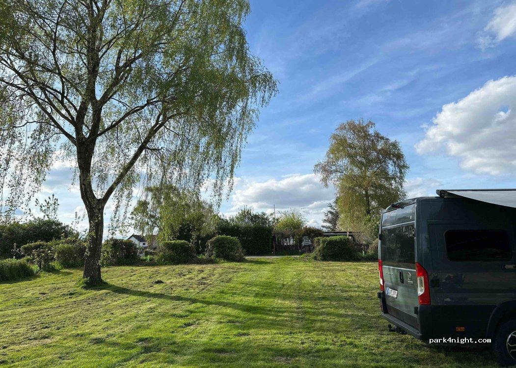 Wohnmobilstellplatz Yachthafen Emmerich - Foto 6