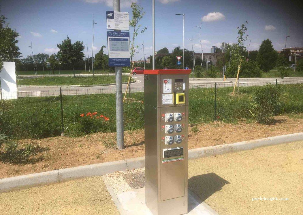 Area sosta camper Province of Brescia - Foto 3