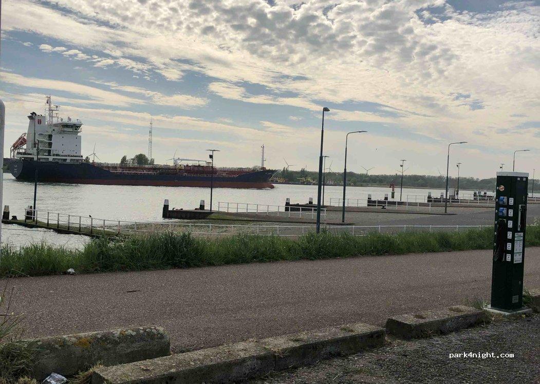 Camperplaats veerpont