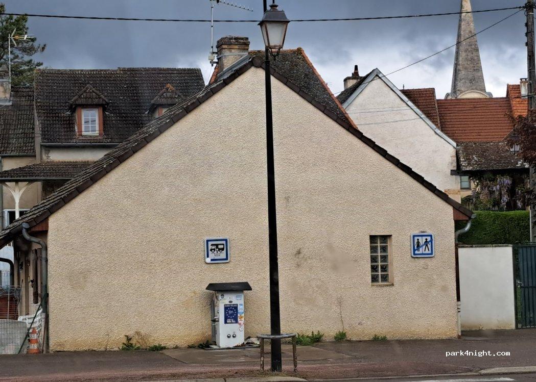 Camperplaats Givry - Foto 5