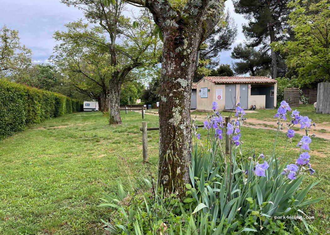 Aire camping-cars les salles sur verdon - Foto 4