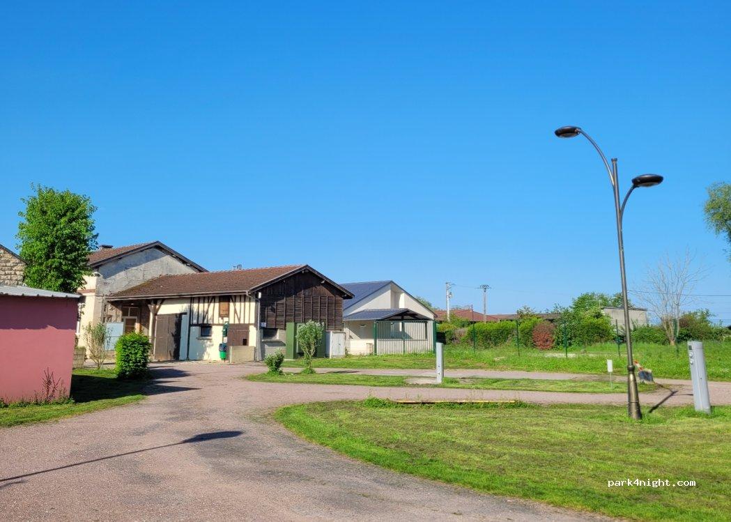 Aire camping-cars des CAILLOTES - Foto 6