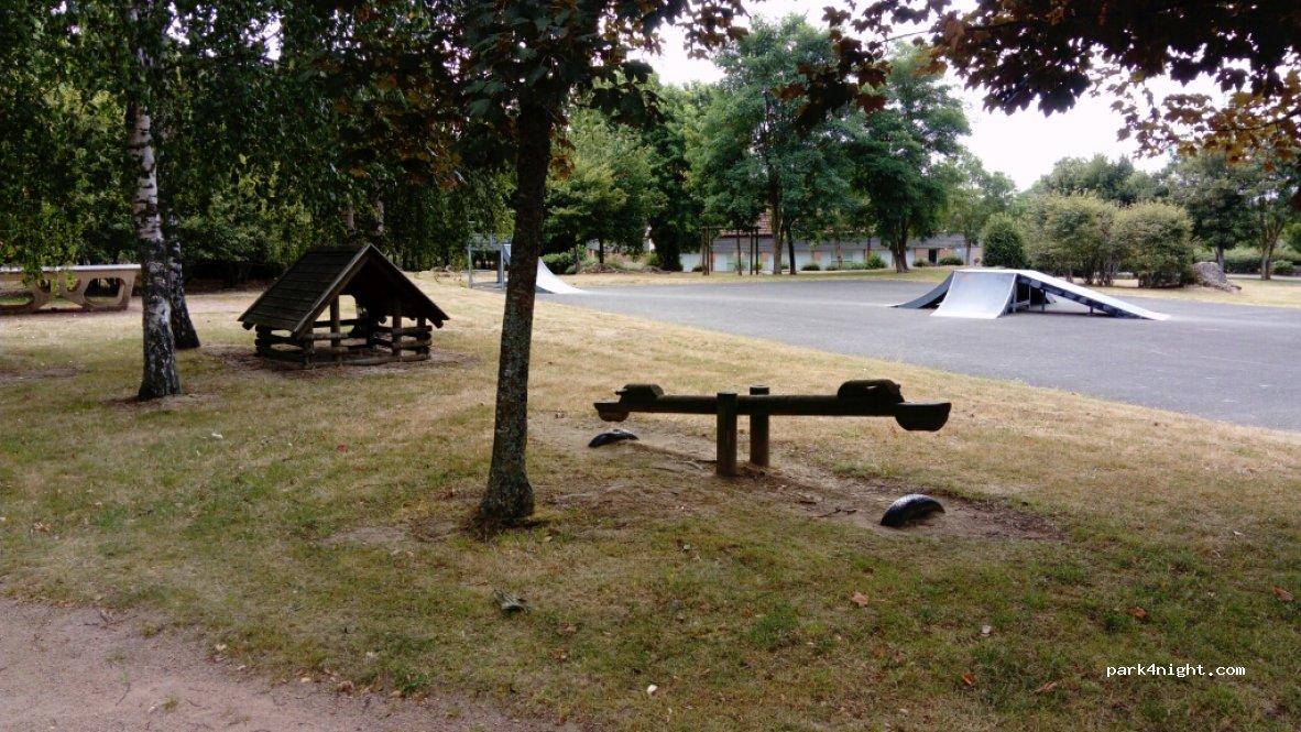 Aire de camping-car municipal Archignat - Foto 2