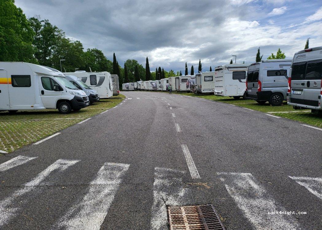 Area Sosta Camper - Monteriggioni - Foto 2