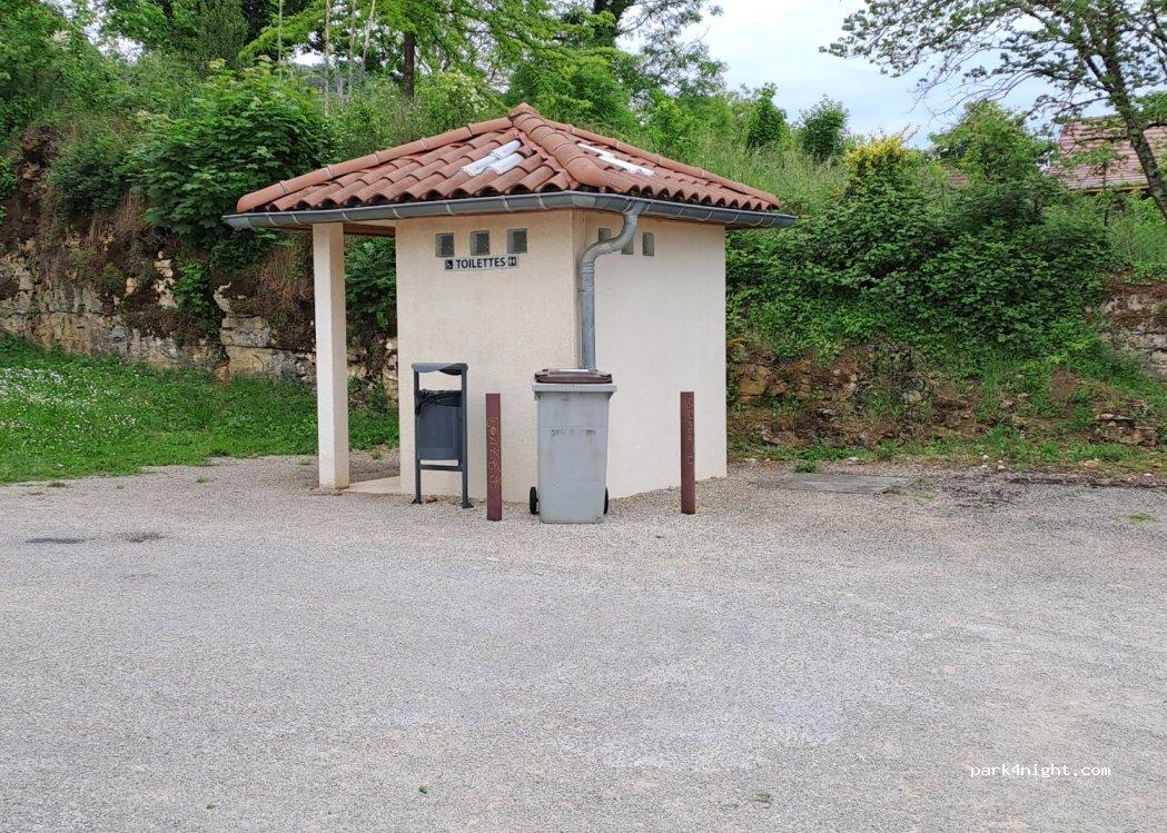 Aire de camping-car Cousance - Foto 2