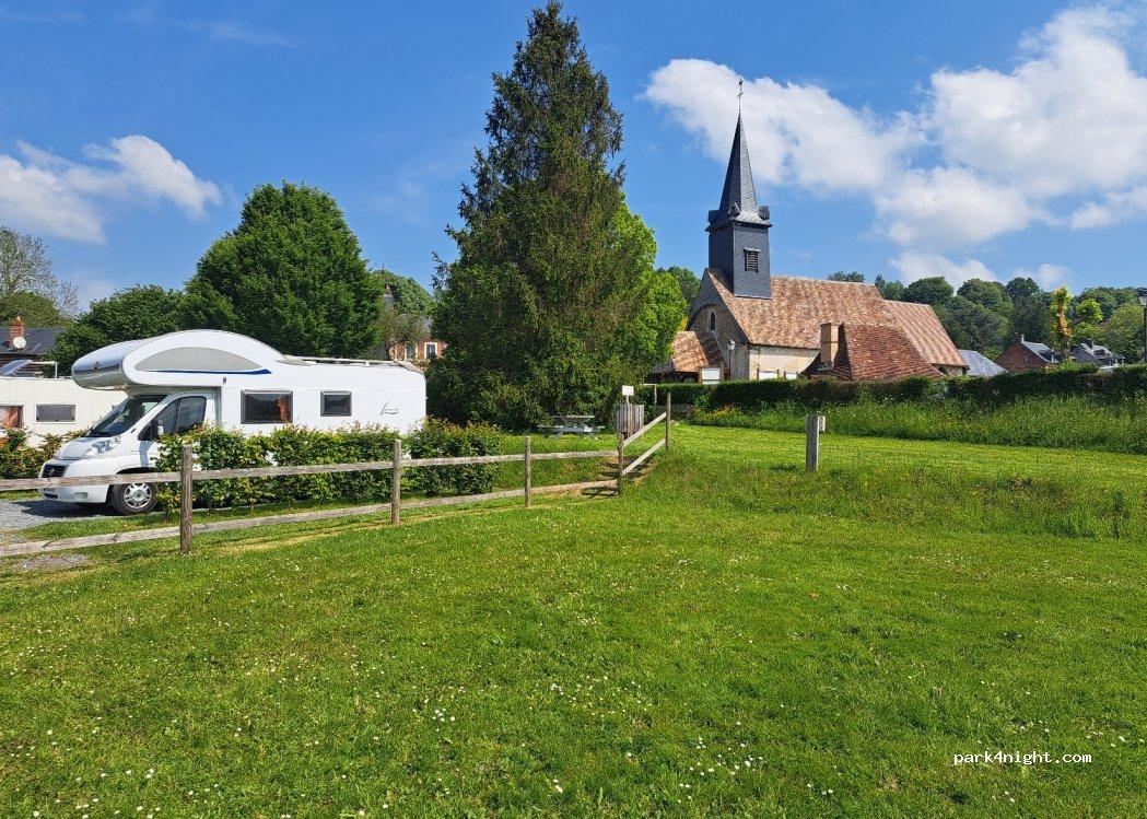 Aire Camping-car - Courtonne-la-Meurdrac - Foto 6