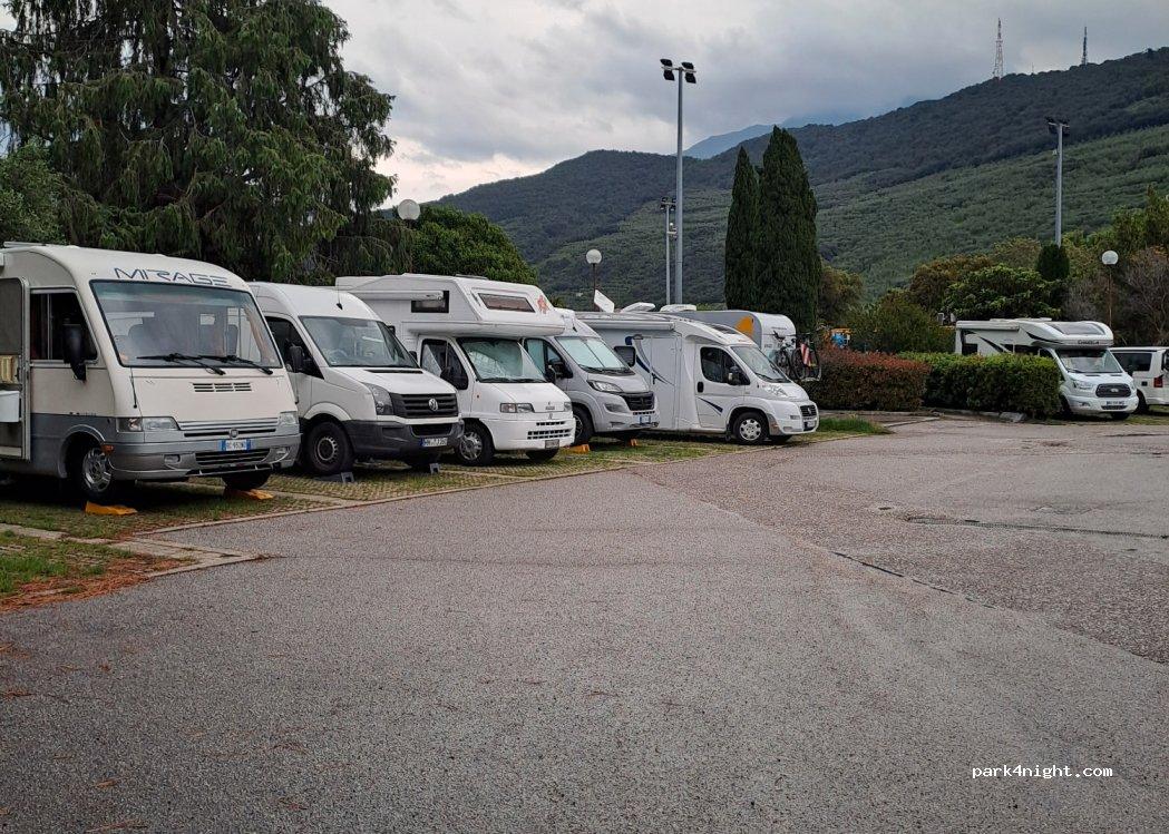 Area Sosta Camper Brione - Riva Del Garda - Foto 2