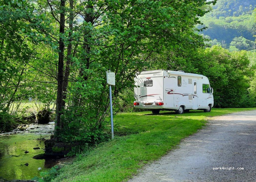 aire de stationnement camping car - Foto 6