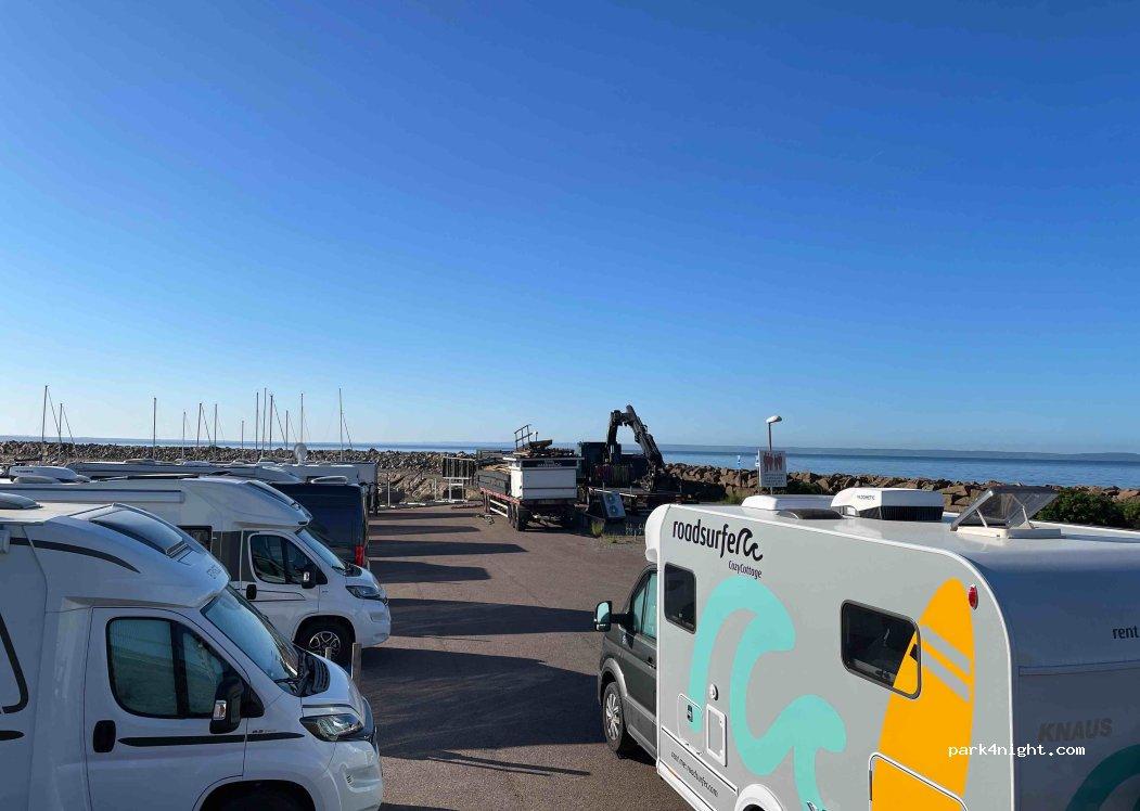 Ställplats för Husbil Grötvik Hamn