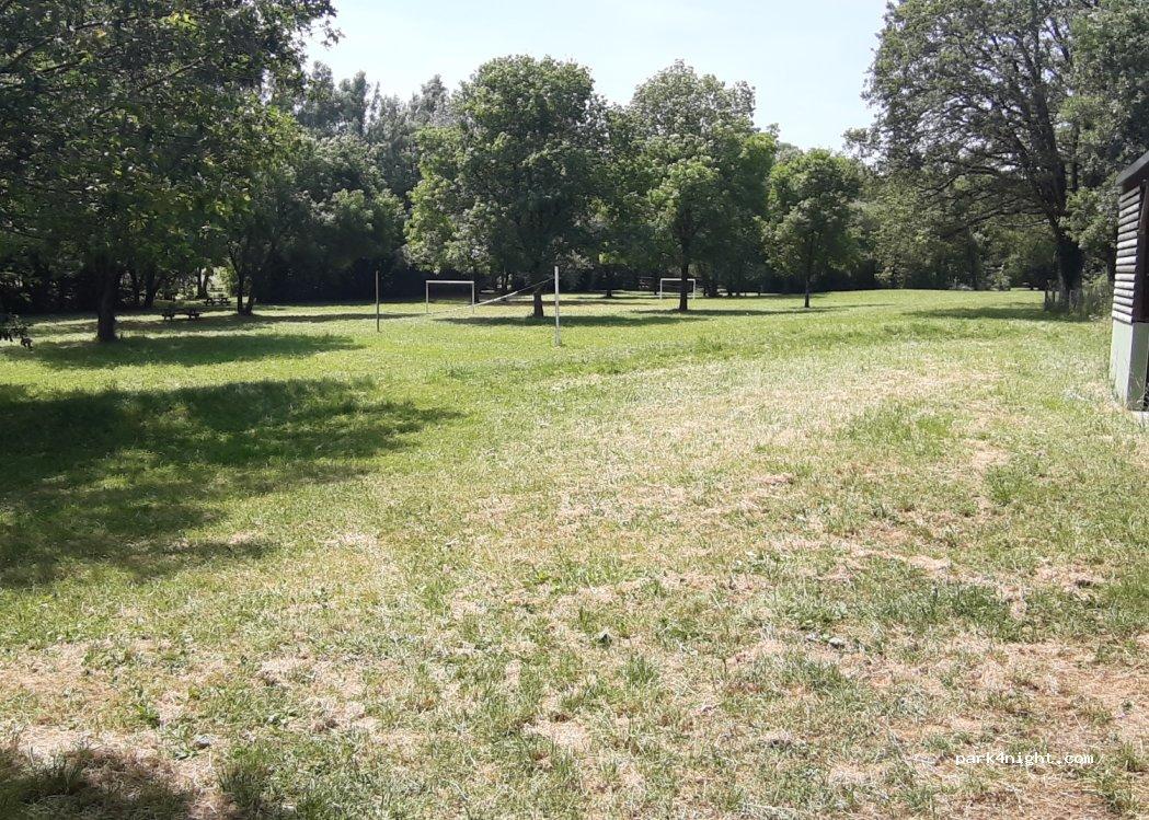 aire de camping-car de Riaillé - Foto 3