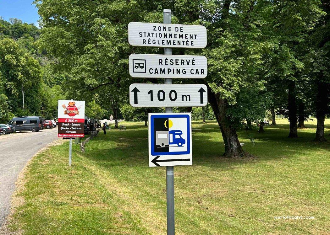 Aire Camping-Car 24h, Passionnés Nautique - Foto 2