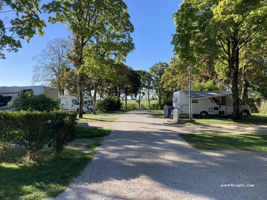 Stationnement camping-cars Champigny-lès-Langres - Foto 4