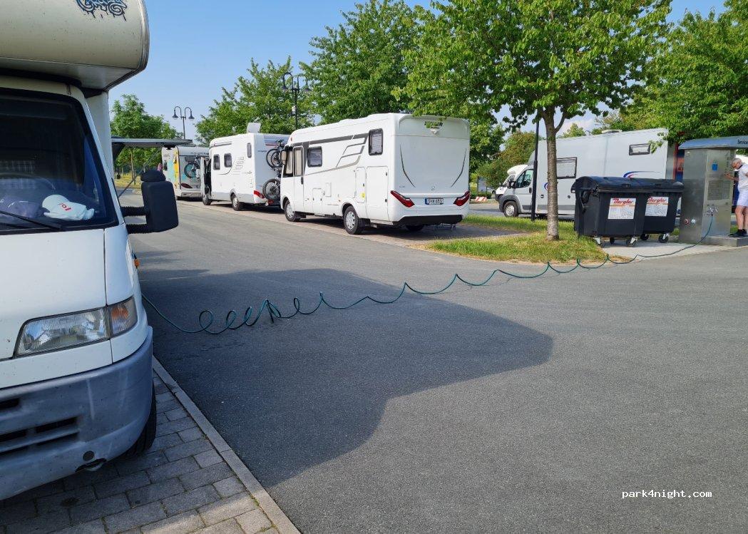 Wohnmobilstellplatz Bayreuth Lohengrin Therme - Foto 3