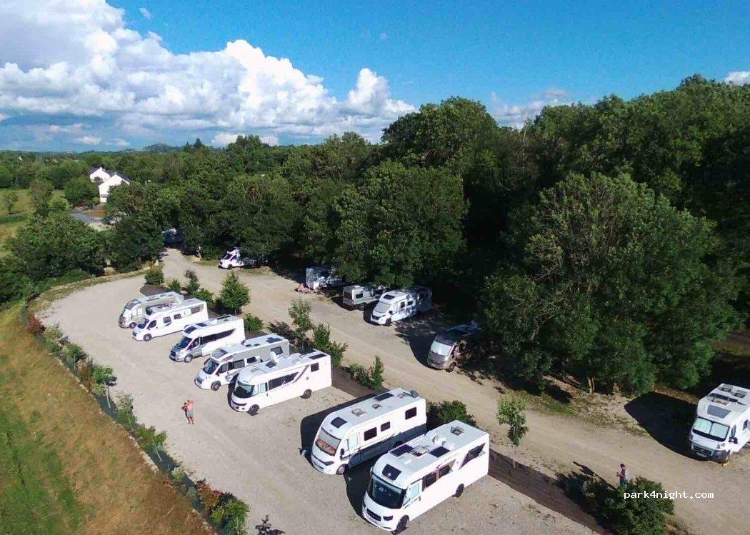 Aire Camping Car Bozouls - Foto 4
