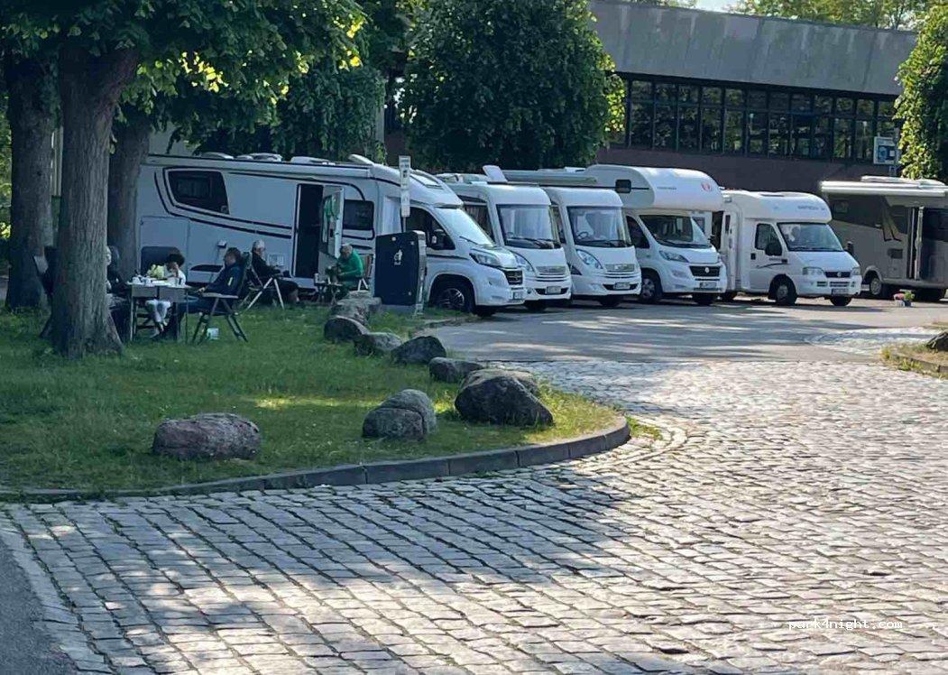 Wohnmobil- und Wohnwagenstellplatz Bad Oldesloe - Foto 3