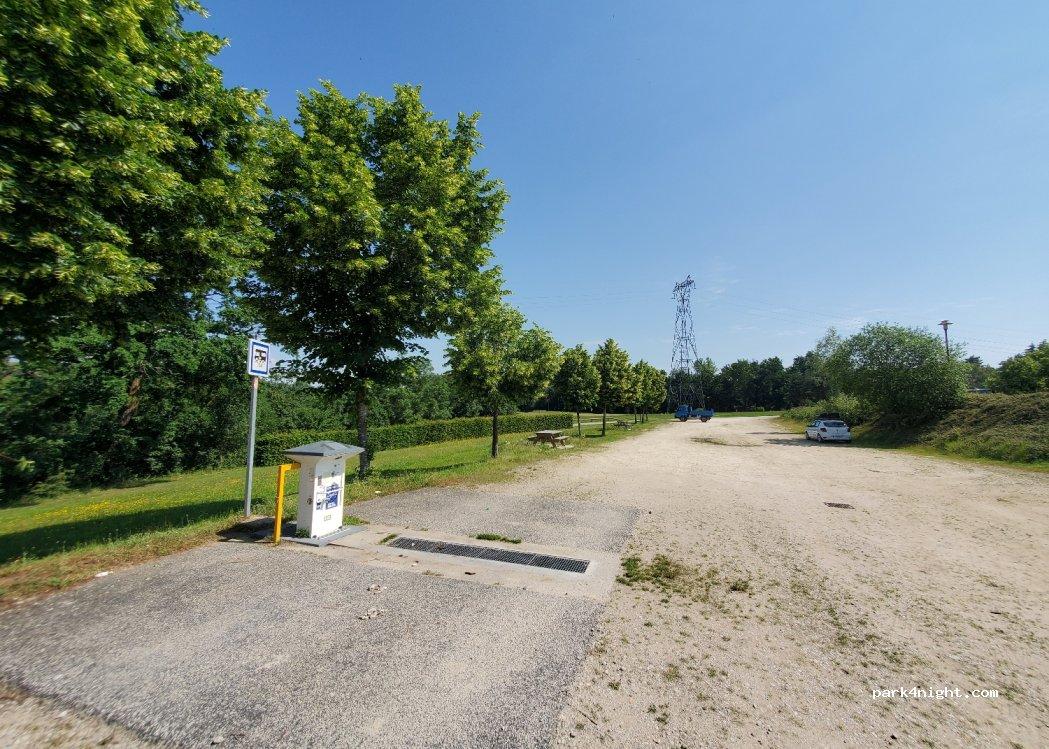 Terrain de Stationnement de Camping-cars de Beauzac - Foto 5