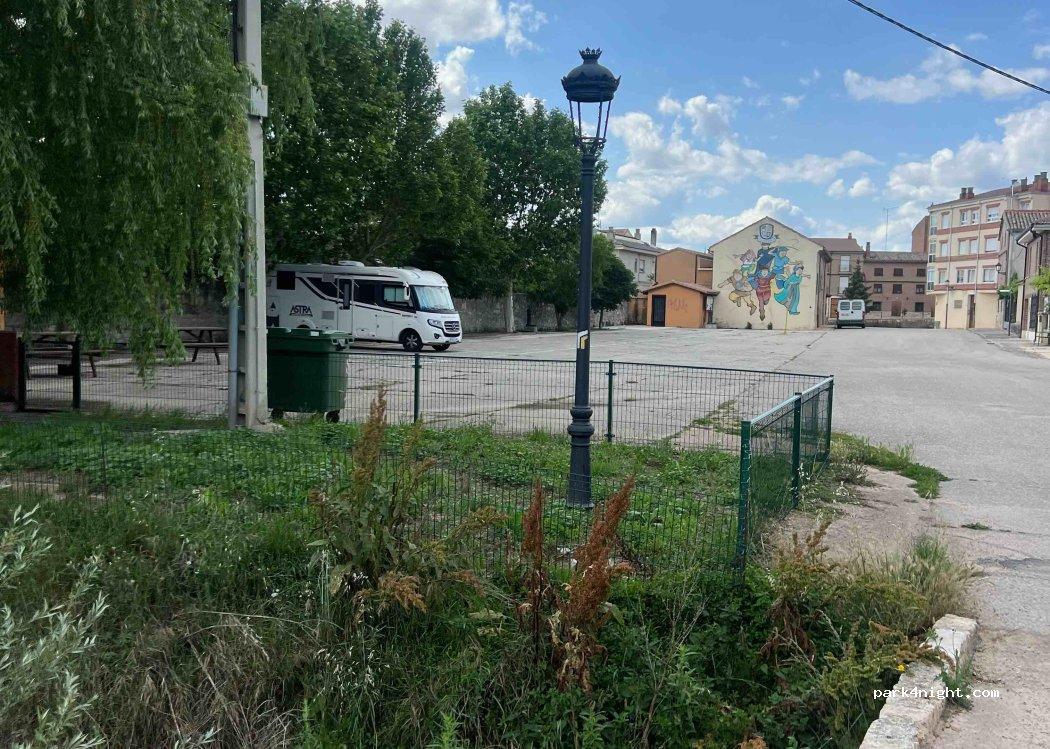 Área de autocaravanas de Villadiego - Foto 2