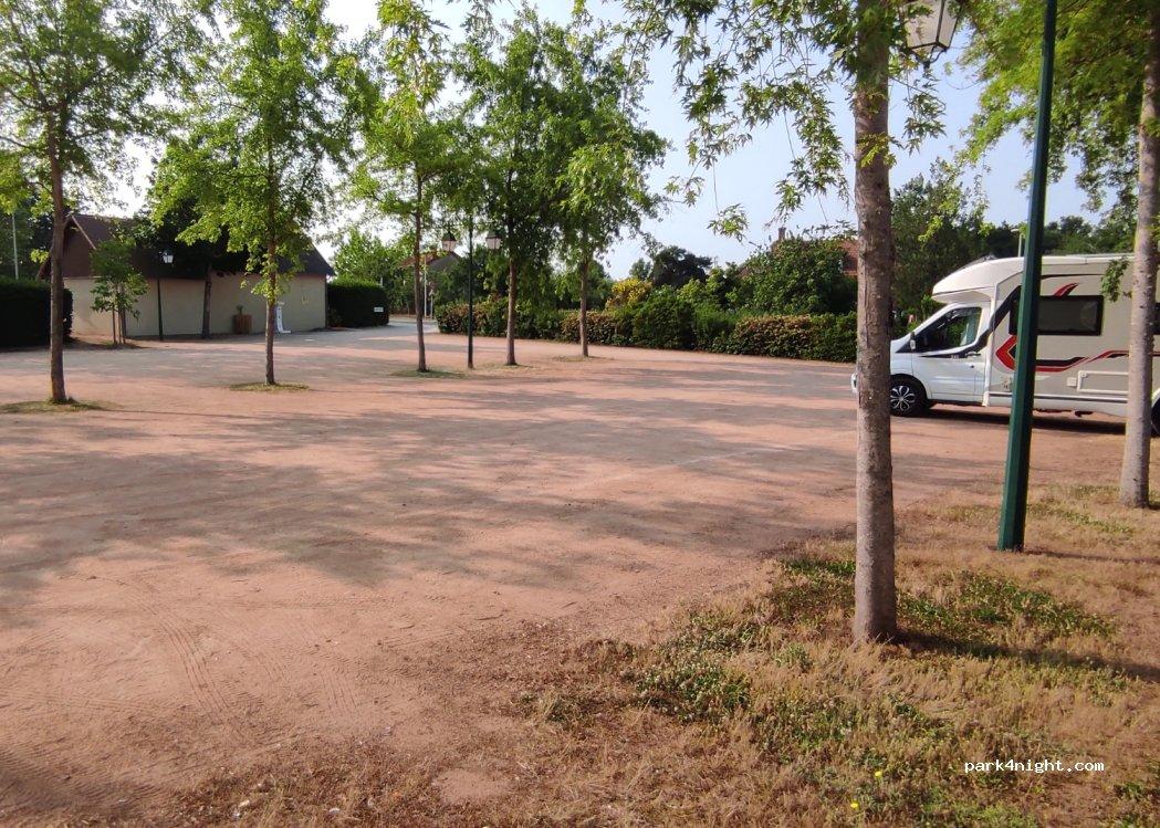 Aire de service Camping-car - Foto 6