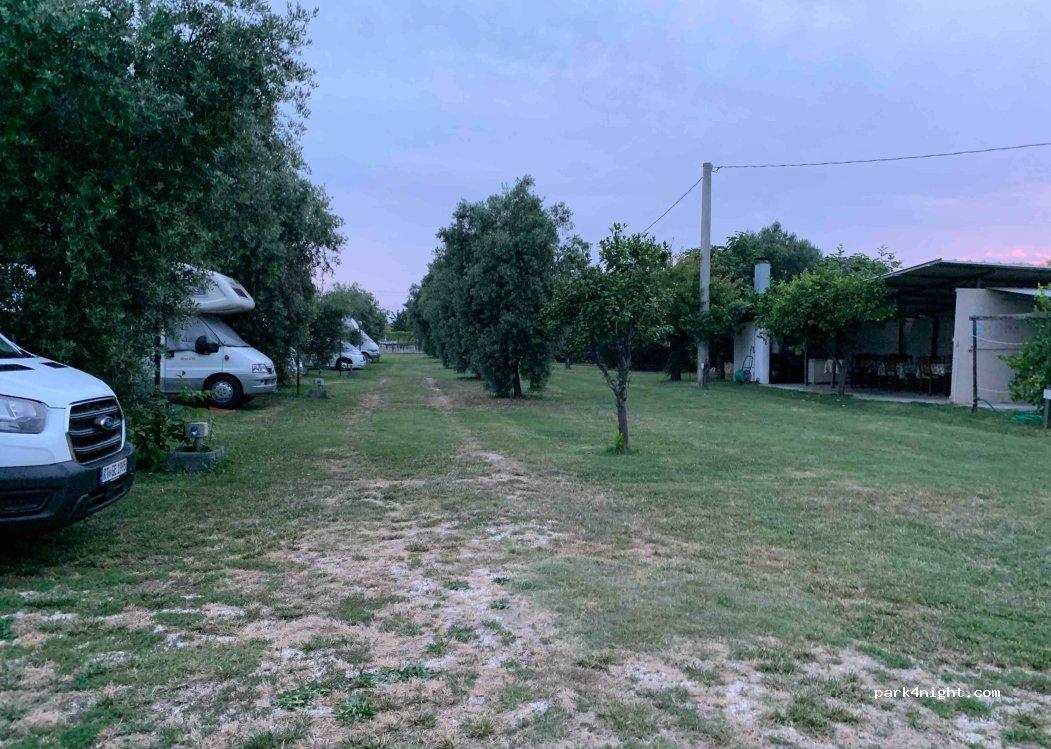 Area Sosta Camper Romeo - Roseto degli Abruzzi - Foto 3