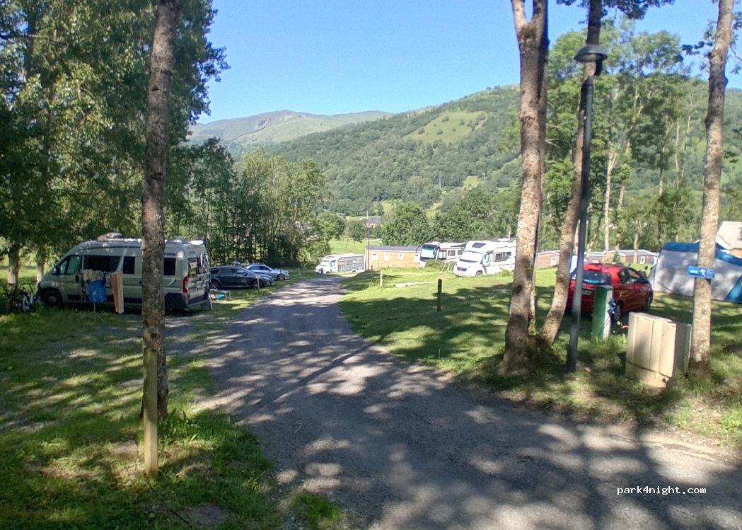 Aire de services camping-cars 65510 Loudenvielle - Foto 4