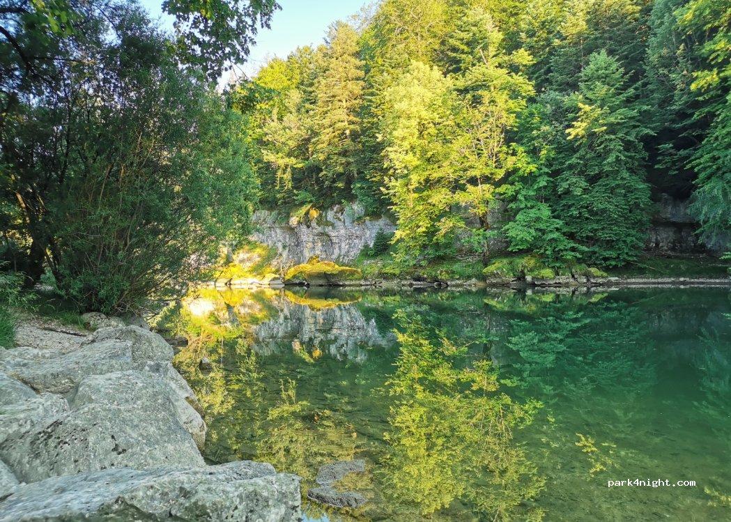 Aire camping-car Champagnole - Foto 7