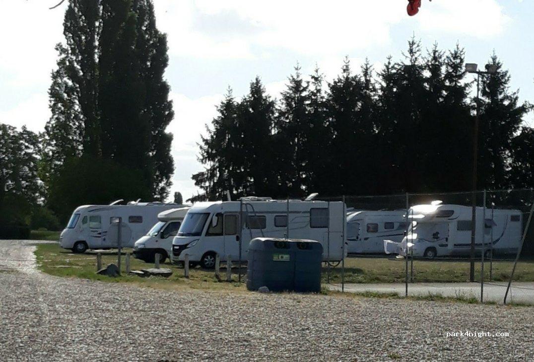Aire de Camping-Cars de Nuisement - Foto 3