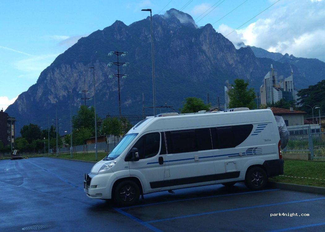 Area Sosta 23900 Lecco LC - Foto 6