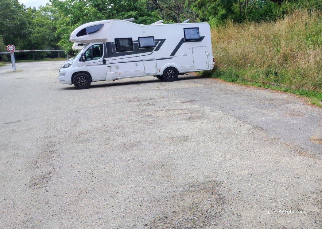 Aire de camping-car Brech - Foto 7