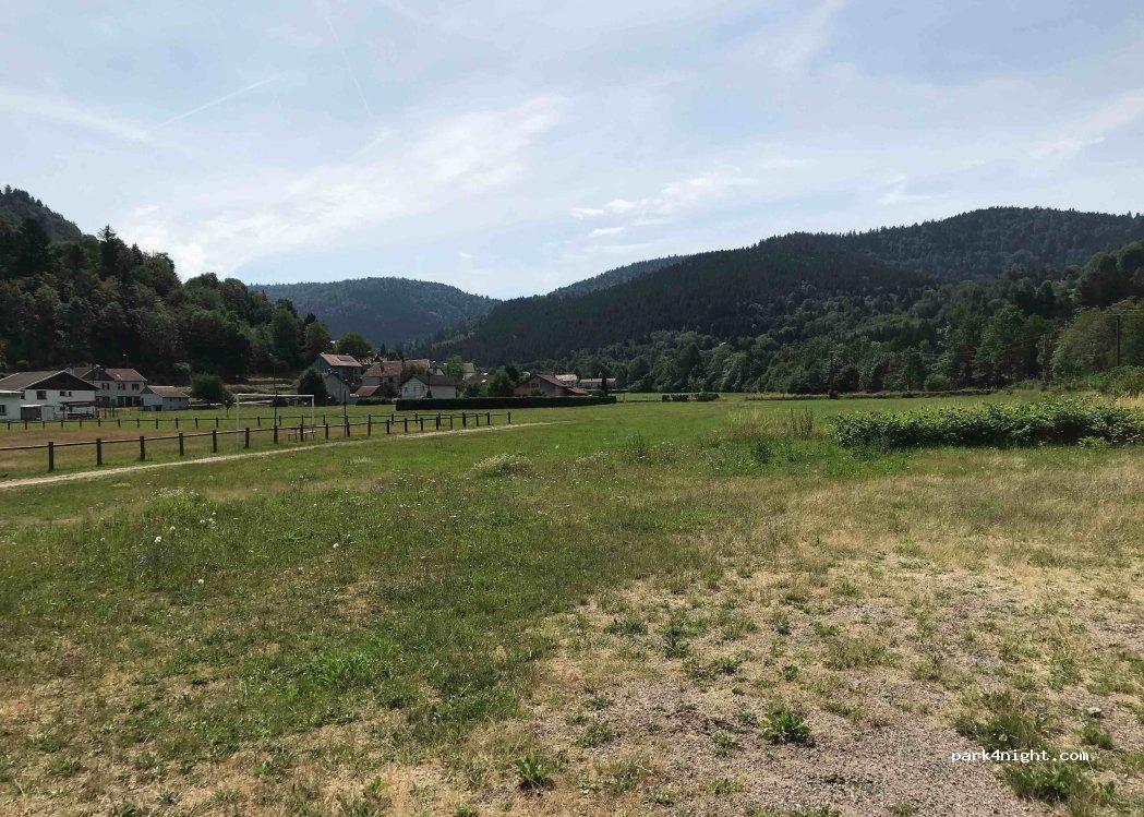 aire de services et stationnement camping cars 88310 Ventron - Foto 5