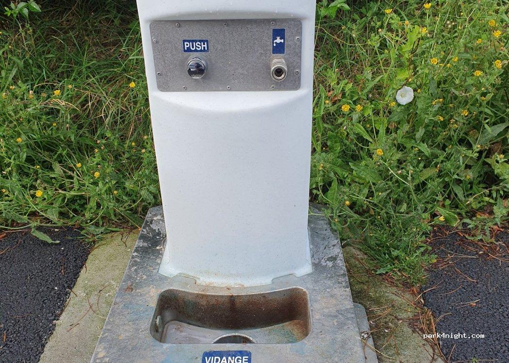 Parking payant pour Camping Car Arromanches