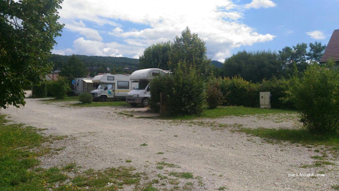 Aire de Camping Car Arinthod