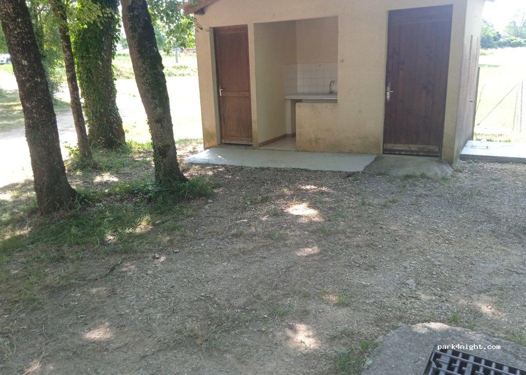 AREA CAMPER MAUROUX - Foto 2