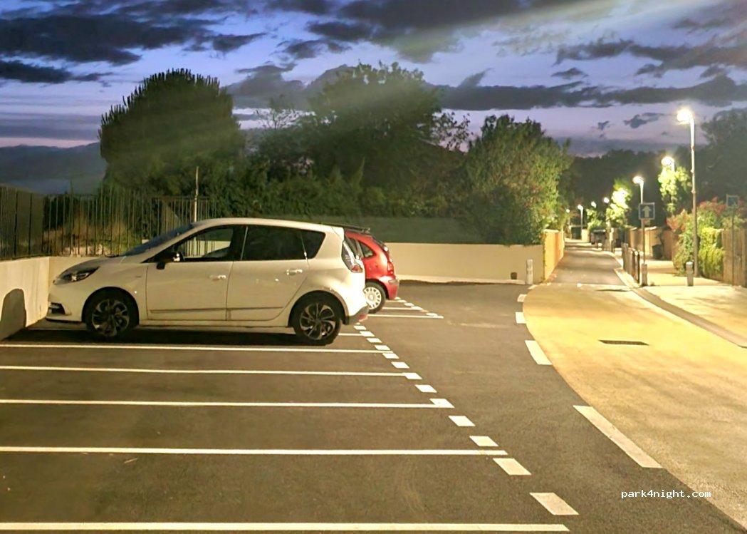 Aire de camping-car Villeneuve-lès-Béziers - Foto 6