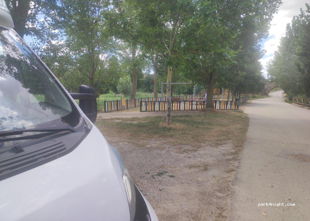 Parking autocaravanas Pancorbo - Foto 3