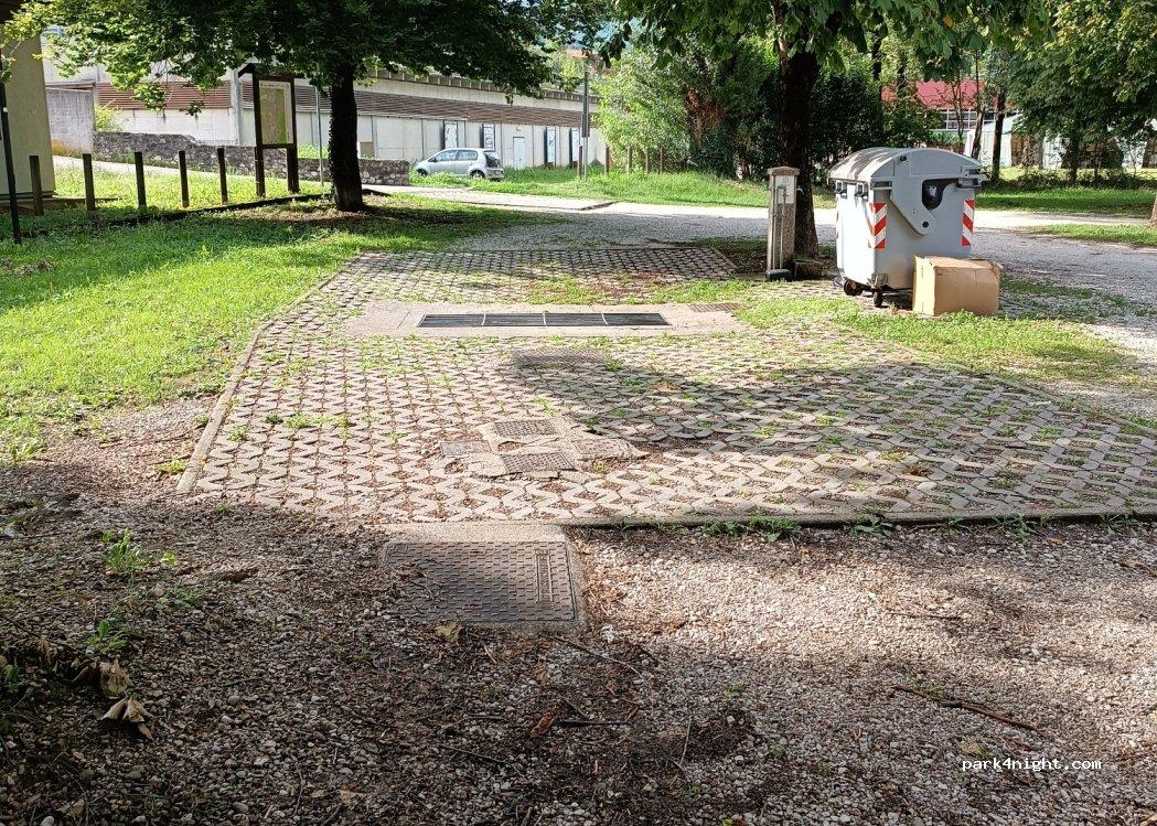 Área Sosta Camper 33017 Tarcento UD - Foto 2