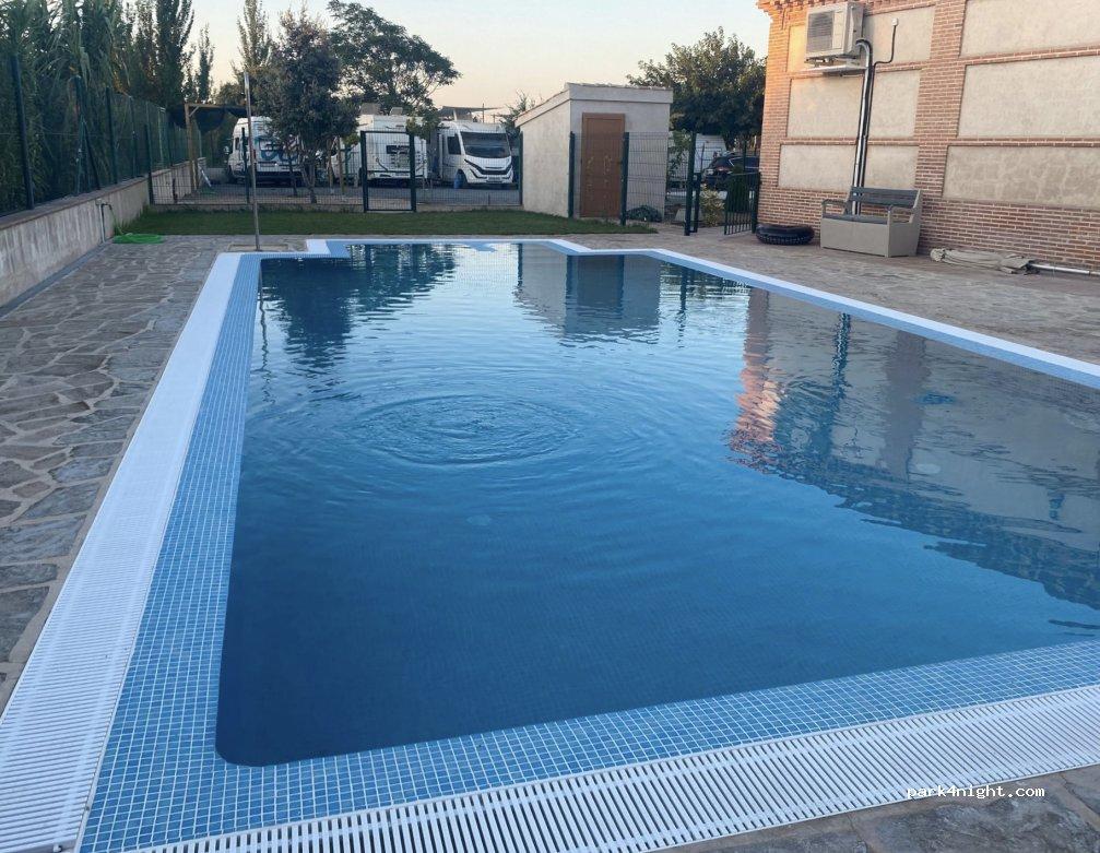 Route 42 Camper Park - Foto 6