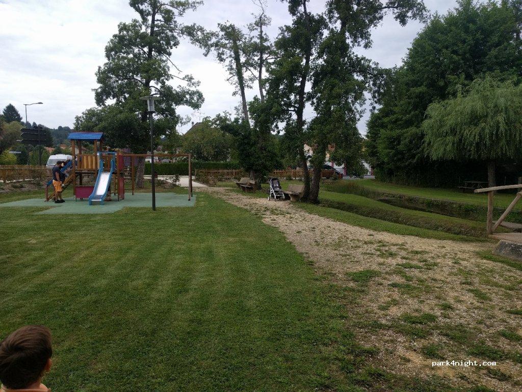 Area di sosta camper Montignac - Foto 7