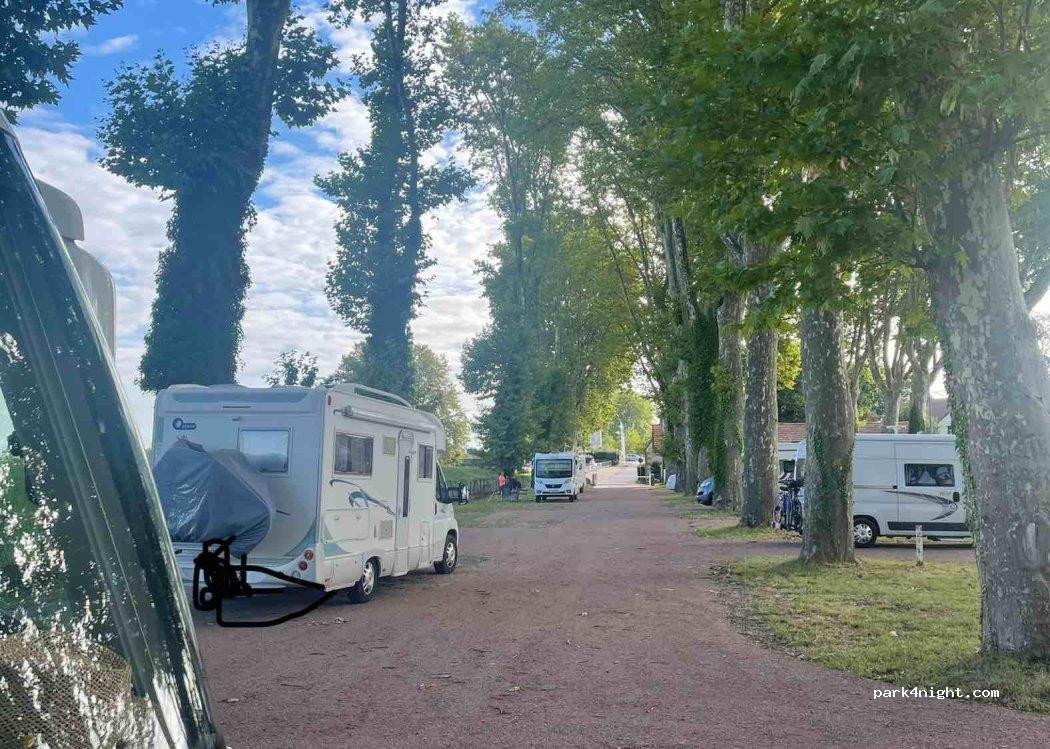 Aire camping-cars de Nevers - Terracamps - Foto 3