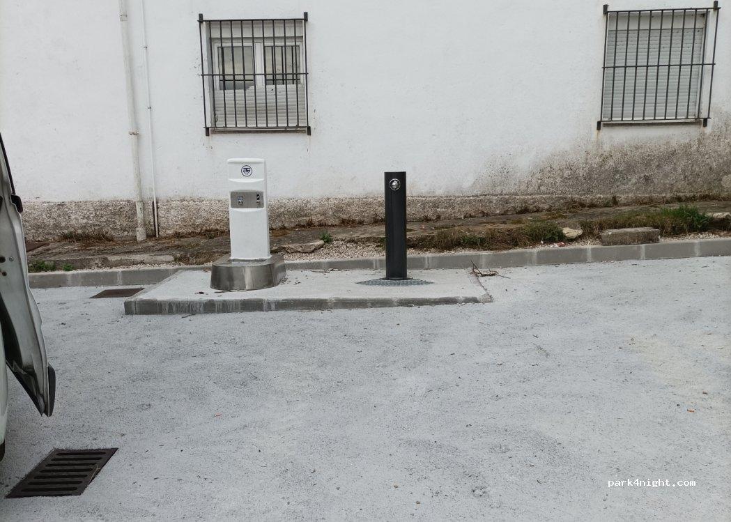 Área de autocaravanas Arredondo - Foto 3