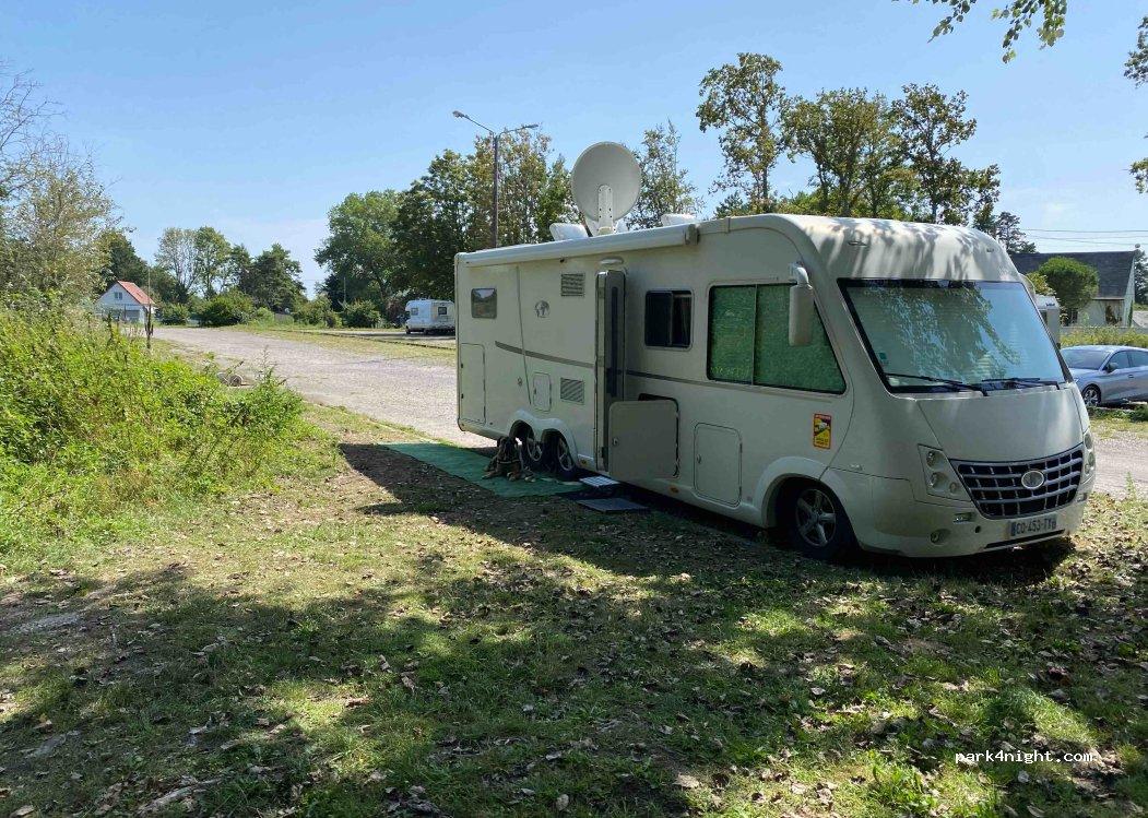 Aire de stationnement pour camping-car 80410 Cayeux-sur-Mer - Foto 5