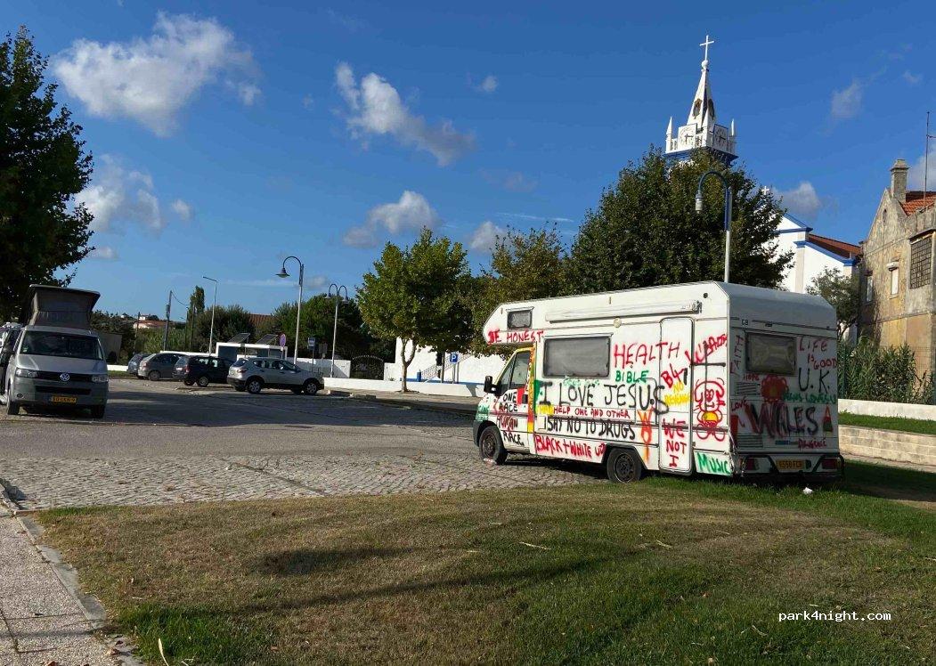 Área de Serviço para Autocaravanas - Foto 7